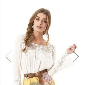 SPELL AND GYPSY SUNDAY FEELS BLOUSE SMALL